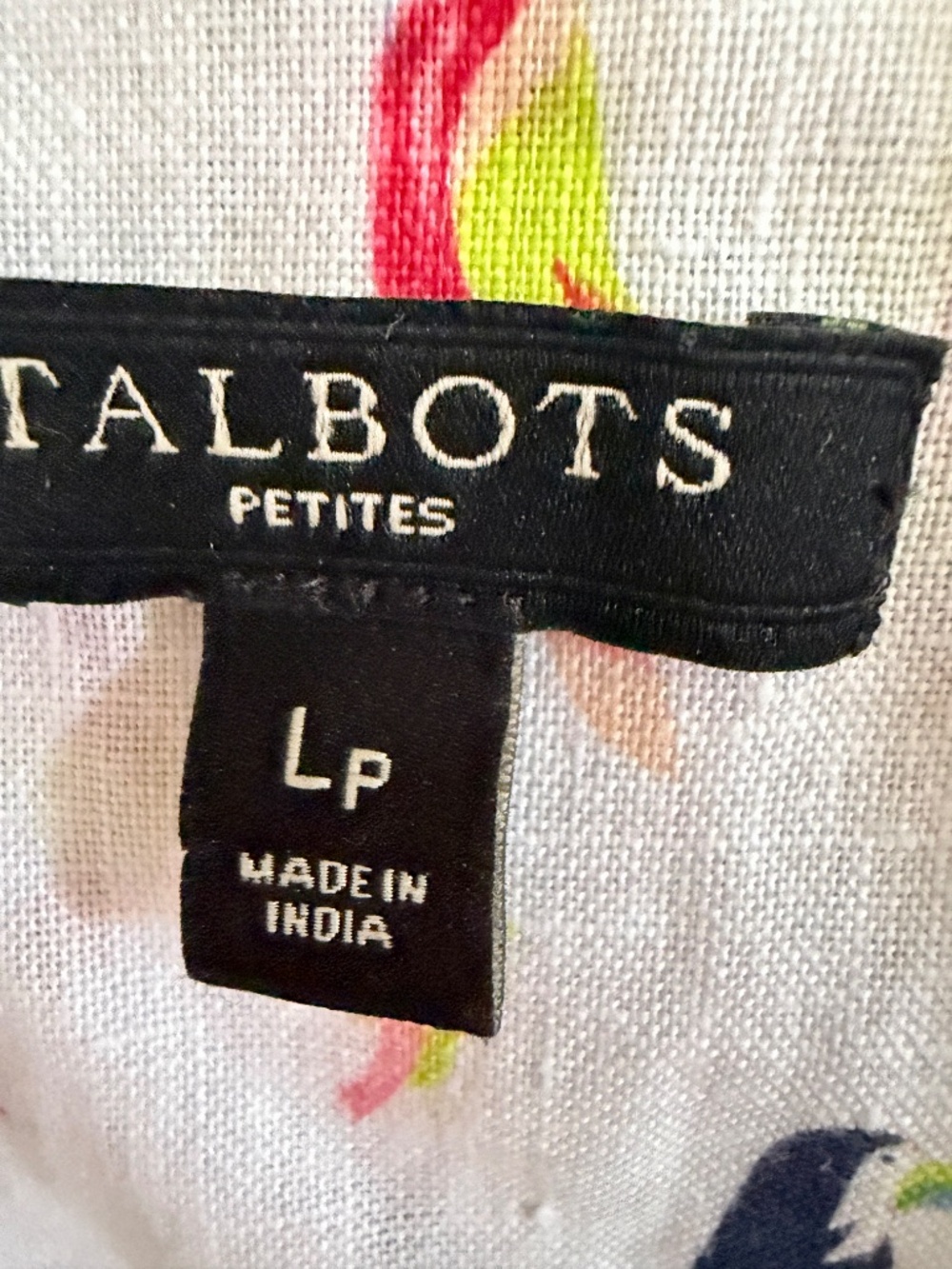 Talbots 100% Linen Parrot Print Sleeveless Blouse LP - Picture 3 of 6